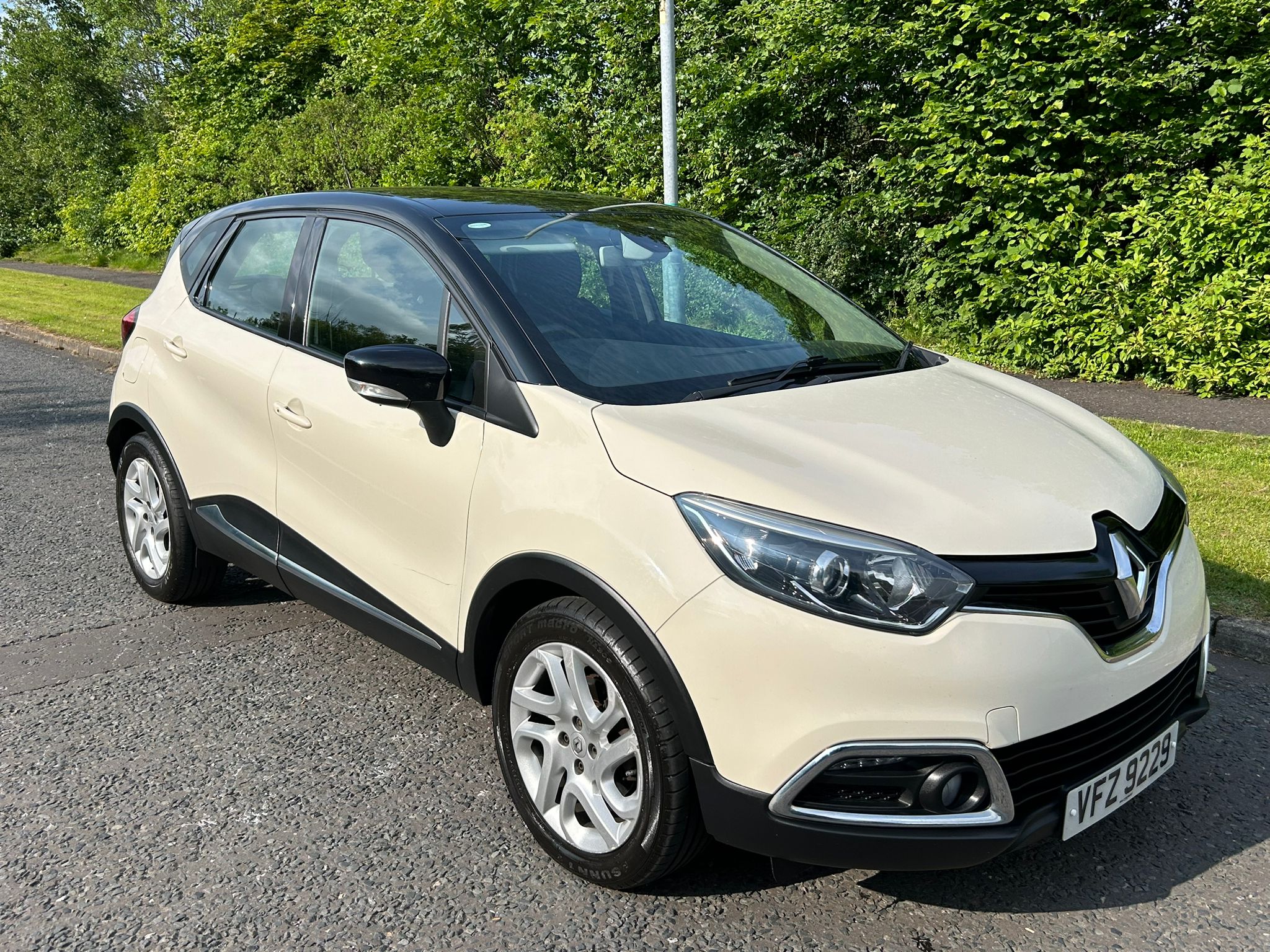 2015 RENAULT CAPTUR 1.5 DCI NAV